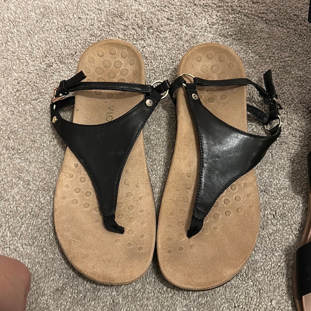 Vionic Sandals Size 9.5